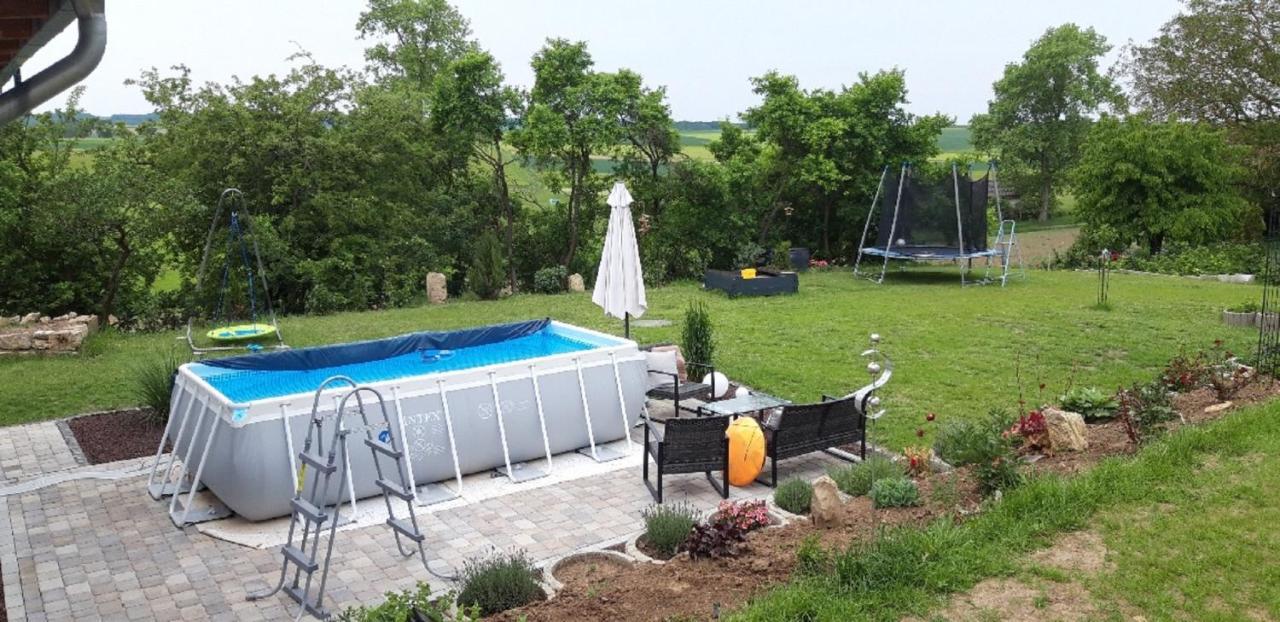 Ferienwohnung Frau Klara Hofheim in Unterfranken المظهر الخارجي الصورة